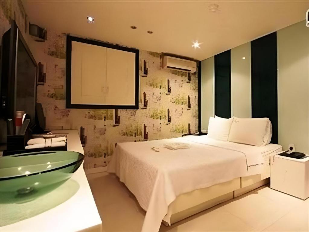 Fox Hotel Seoul Exterior photo
