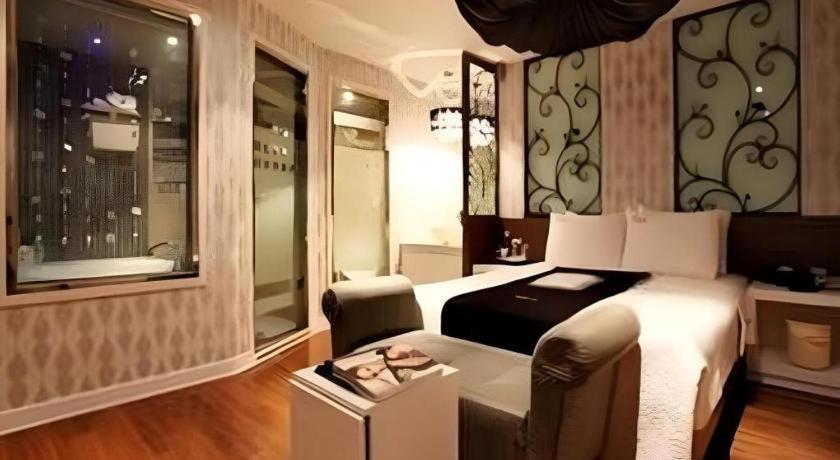 Fox Hotel Seoul Exterior photo